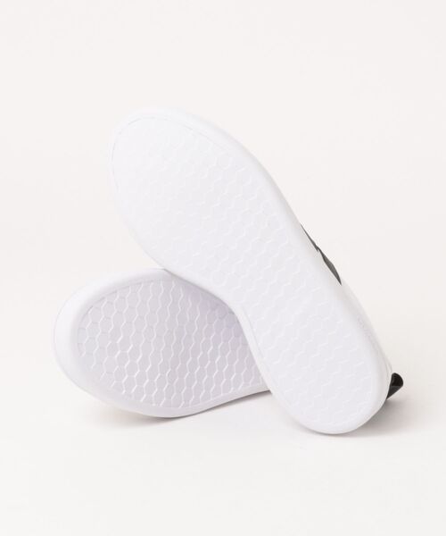 adidas（アディダス）の「【adidas】当社限定モデル EASYCOURT（スニーカー・レディース・ホワイト×ブラック・23.5cm/24.0cm/24.5cm/22.5cm/23.0cm）」の3枚目の写真