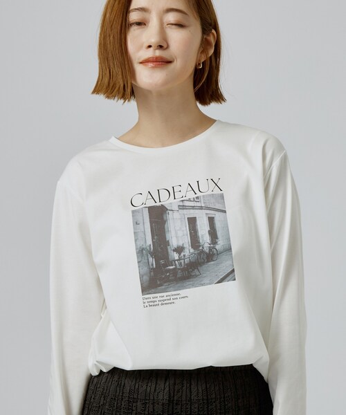 grove(グローブ)の「【1枚着でも重ね着でも〇】大人カジュアル プリントアソートロンT(Tシャツ/カットソー・レディース・オフホワイト/ライトベージュ/ホワイト系6/グレー系その他4・02/03)」の1枚目の写真
