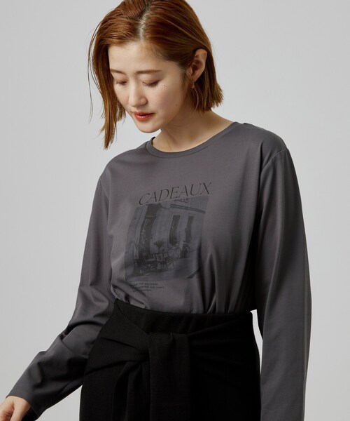 grove(グローブ)の「【1枚着でも重ね着でも〇】大人カジュアル プリントアソートロンT(Tシャツ/カットソー・レディース・オフホワイト/ライトベージュ/ホワイト系6/グレー系その他4・02/03)」の18枚目の写真