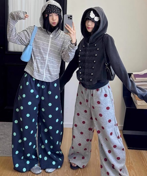 Lis ardent(リスアルダン)の「2026AW ワンポイント刺繍 ドット柄ワイドスウェットパンツ/イージーワイドパンツ(スウェットパンツ・レディース・ネイビー/グレー・M)」の10枚目の写真