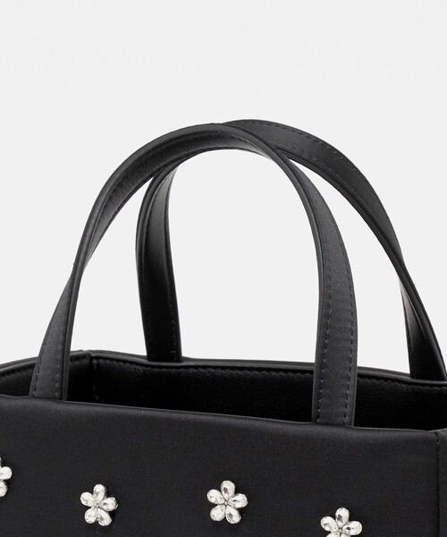 UNITED ARROWS(ユナイテッドアローズ)の「ビジュー キューブ ミニトートバッグ(トートバッグ・レディース・ブラック/ライトブルー・FREE)」の7枚目の写真