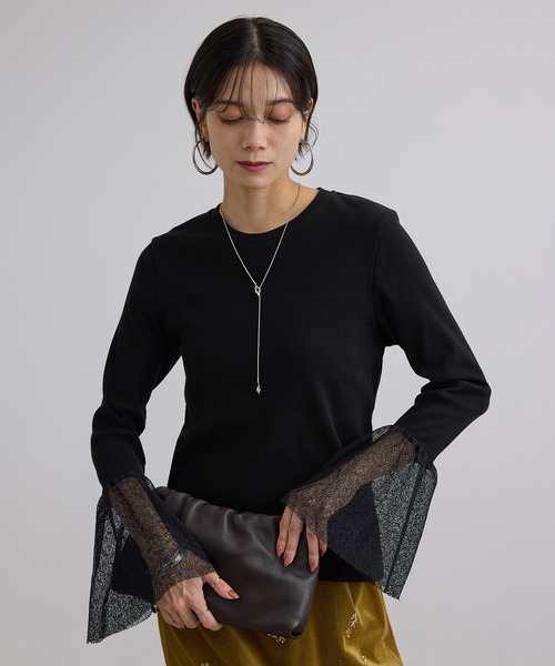 SALON adam et rope'(サロン アダム エ ロペ)の「カフフレアミスティチュールロンT(Tシャツ/カットソー・レディース・ブラック/オフホワイト・FREE)」の12枚目の写真