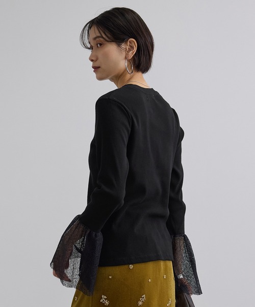 SALON adam et rope'(サロン アダム エ ロペ)の「カフフレアミスティチュールロンT(Tシャツ/カットソー・レディース・ブラック/オフホワイト・FREE)」の13枚目の写真