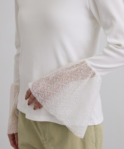 SALON adam et rope'(サロン アダム エ ロペ)の「カフフレアミスティチュールロンT(Tシャツ/カットソー・レディース・ブラック/オフホワイト・FREE)」の22枚目の写真