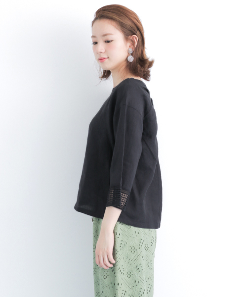 URBAN RESEARCH（アーバンリサーチ）の「UR 袖レースリネンブラウス（シャツ/ブラウス・レディース・ネイビー/サーモンピンク/オフホワイト・FREE）」の20枚目の写真