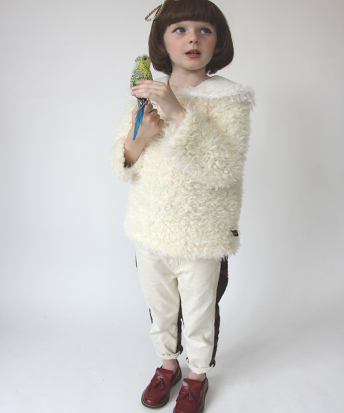 COMECHATTO&CLOSET（カムチャットアンドクロゼット）の「バックボアカモテーパードアンクルクロップパンツ（その他パンツ・キッズ・カーキ/アイボリー/ネイビー・90/100/120/110/130）」の2枚目の写真