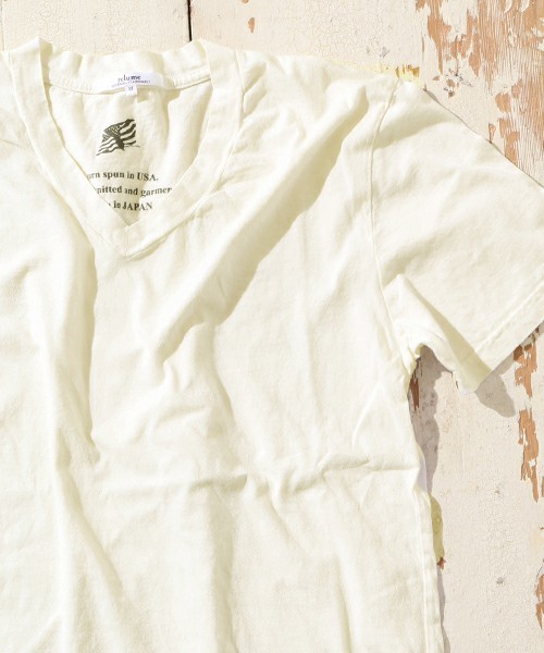 JOURNAL STANDARD relume(ジャーナルスタンダード レリューム)の「36/-USA 天竺 VネックショートスリーブTシャツ#(Tシャツ/カットソー・レディース・ホワイト/ホワイト系その他/ブラック/チャコールグレー/バーガンディー/ライトグレー・FREE)」の2枚目の写真
