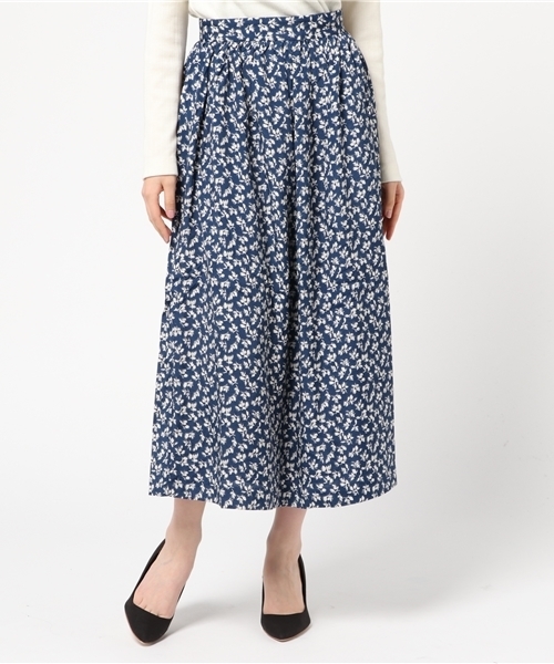 SLY(スライ)の「AVERY FLOWER LONG SK(スカート・レディース・ネイビー/イエロー/レッド・2/1)」の12枚目の写真