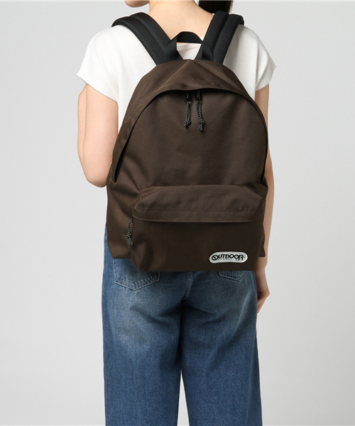 OUTDOOR PRODUCTS（アウトドアプロダクツ）の「462 ナイロンデイパック（バックパック/リュック・レディース・レッド/ブラウン/オレンジ/イエロー/ネイビー/ブラック/オリーブ/グレー/ブルー/グレイッシュブルー・FREE）」の11枚目の写真