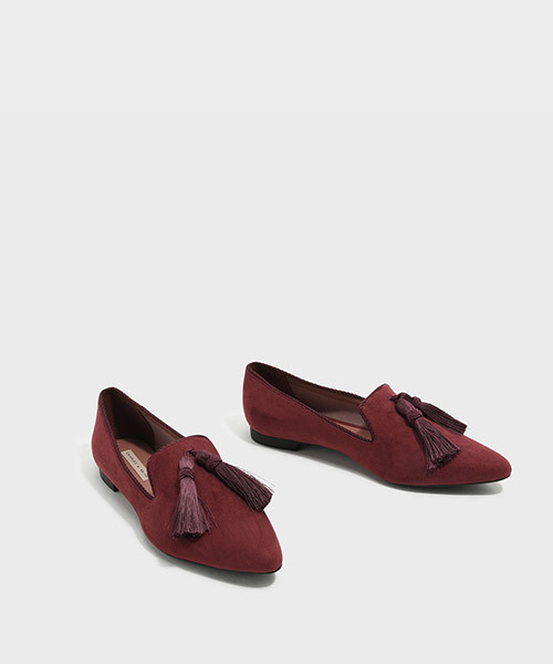 CHARLES & KEITH(チャールズ & キース)の「タッセルディテールローファー / TASSEL DETAIL LOAFERS(モカシン/デッキシューズ・レディース・ブラック/バーガンディー・22.5cm/23cm/24.5cm/23.5cm/25cm)」の7枚目の写真