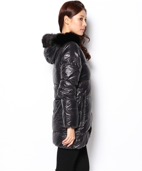 Jewel Changes(ジュエルチェンジズ)の「DUVETICA KAPPA BRN FUR / デュヴェティカ / カッパ / ファー(ダウンジャケット/コート・レディース・ブラック・38/40/42)」の3枚目の写真