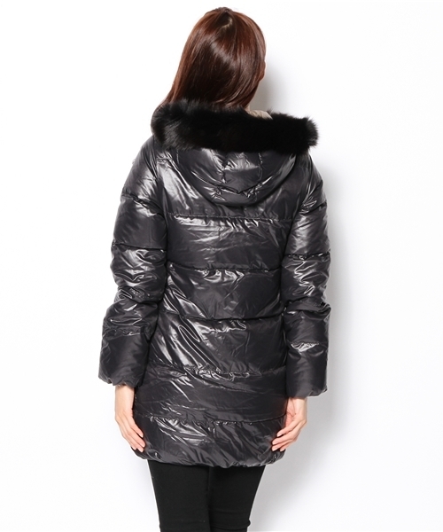 Jewel Changes(ジュエルチェンジズ)の「DUVETICA KAPPA BRN FUR / デュヴェティカ / カッパ / ファー(ダウンジャケット/コート・レディース・ブラック・38/40/42)」の4枚目の写真