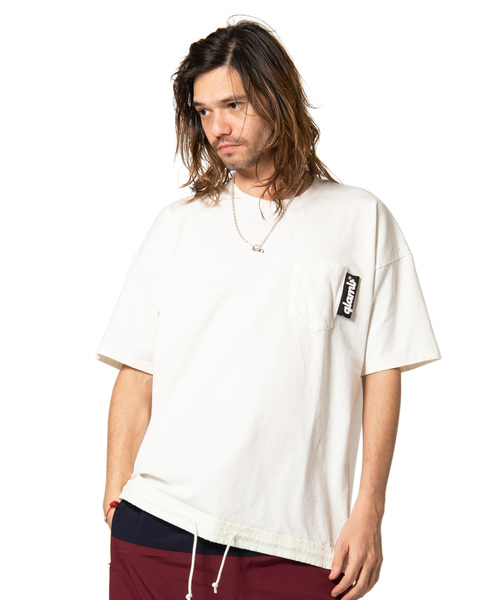 glamb（グラム）の「Nixon sporty CS / ニクソンスポーティカットソー（Tシャツ/カットソー・メンズ・グレー/ホワイト/ブラック/ホワイト系その他2/ブラック系その他2/ネイビー/カーキ・1/2/0/4/3）」の2枚目の写真