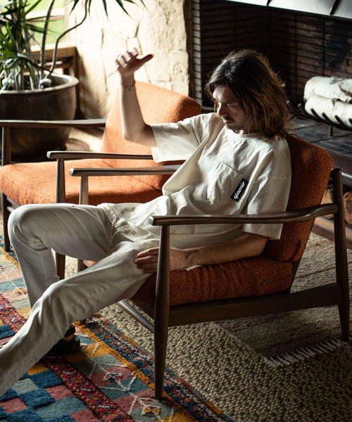 glamb（グラム）の「Nixon sporty CS / ニクソンスポーティカットソー（Tシャツ/カットソー・メンズ・グレー/ホワイト/ブラック/ホワイト系その他2/ブラック系その他2/ネイビー/カーキ・1/2/0/4/3）」の9枚目の写真