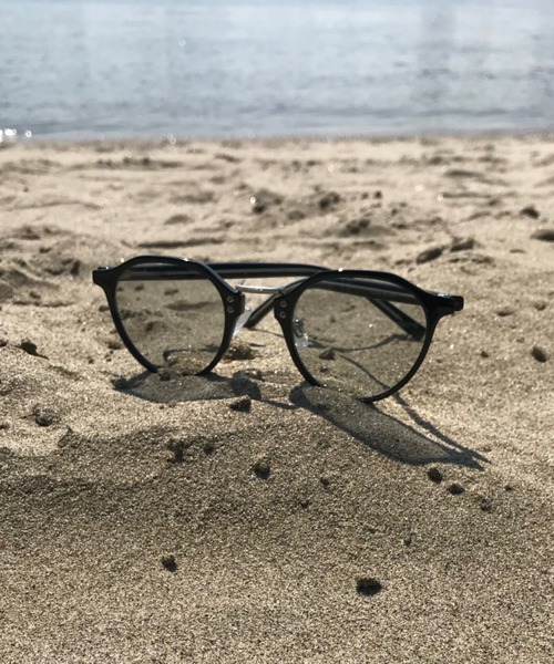 ＪＵＧＬＡＮＳ（ユグランス）の「ボストン型サングラスKK（サングラス・レディース・F/N/その他1/その他9/A/I/Q/その他4/その他12/E/M/Y/その他8/C/K/W/その他6/H/P/その他3/その他11/D/L/X/その他7/B/J/R/その他5/G/O/その他2/その他10/T/U/S/V/その他13/その他14/その他15/その他16/その他28/その他29/その他30/その他31/その他32/その他33/その他34/その他22/その他23/その他24/その他25/その他26/その他27/その他19/その他20/その他17/その他18/その他21/ブラック系1/ブラック系3/その他35/ブラック系2/ブラック系8/ブラック系7/ブラック系6/ブラック系5/ブラック系4・FREE）」の18枚目の写真