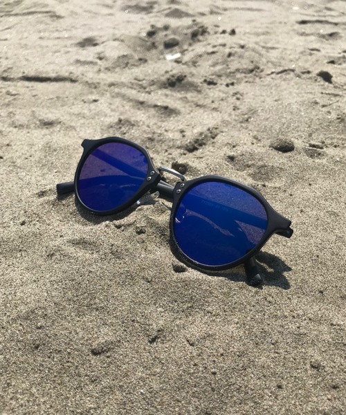 ＪＵＧＬＡＮＳ（ユグランス）の「ボストン型サングラスKK（サングラス・レディース・F/N/その他1/その他9/A/I/Q/その他4/その他12/E/M/Y/その他8/C/K/W/その他6/H/P/その他3/その他11/D/L/X/その他7/B/J/R/その他5/G/O/その他2/その他10/T/U/S/V/その他13/その他14/その他15/その他16/その他28/その他29/その他30/その他31/その他32/その他33/その他34/その他22/その他23/その他24/その他25/その他26/その他27/その他19/その他20/その他17/その他18/その他21/ブラック系1/ブラック系3/その他35/ブラック系2/ブラック系8/ブラック系7/ブラック系6/ブラック系5/ブラック系4・FREE）」の22枚目の写真