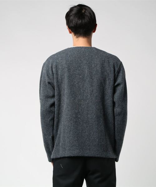 salvy;（サヴィー）の「【salvy;】SHETLAND MOSSER V-NECK TOP（ニット/セーター・メンズ・グレー・2/3）」の3枚目の写真