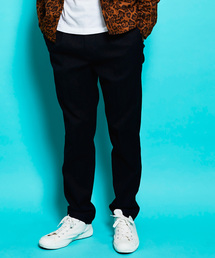 YELLOW RUBY�i�C�G���[���r�[�j�́uOne tuck Tapered pants �����^�b�N �e�[�p�[�h �p���c�i�X���b�N�X�j�v