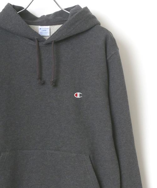 Champion（チャンピオン）の「Champion/チャンピオン ワンポイント刺繍 スウェット レディース メンズ トレーナー パーカー/プルオーバー フーディー（パーカー・メンズ・ホワイト/ブラック/ネイビー/グレー/オートミール/マルーン/ピンク/チャコール/オリーブ/モスグリーン・M/L/XL）」の5枚目の写真