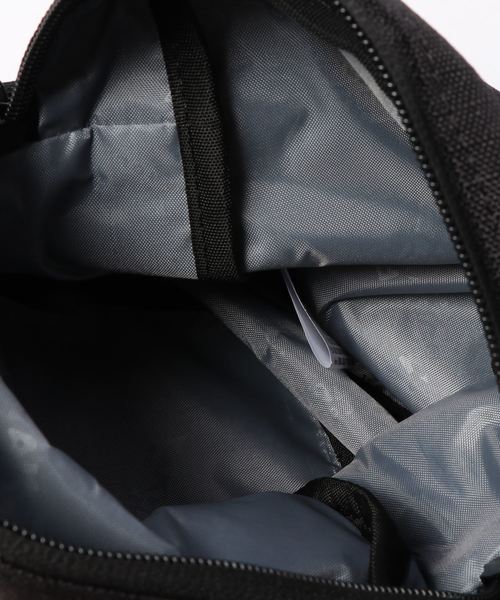 YAKPAK(ヤックパック)の「/YAKPAK/VERTICAL SHOULDER BAG(ショルダーバッグ・メンズ・ブラック/レッド/その他1/パープル・FREE)」の7枚目の写真