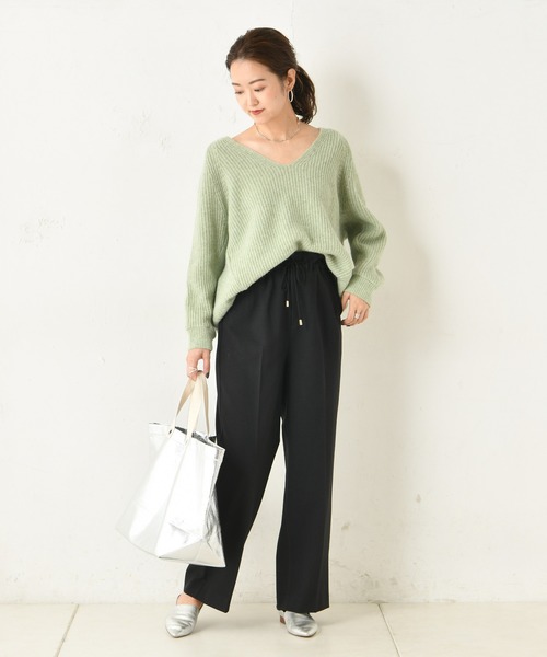 DouDou（ドゥドゥ）の「片畦Vプルオーバー（ニット/セーター・レディース・ベージュ/ブラウン/グリーン・FREE）」の10枚目の写真