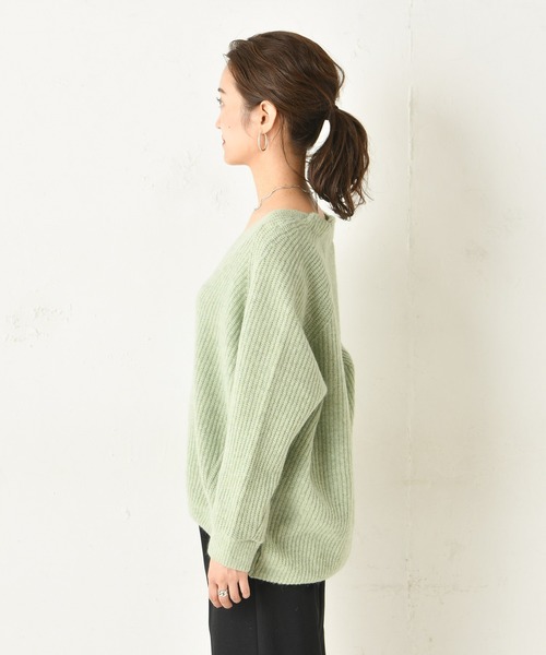 DouDou（ドゥドゥ）の「片畦Vプルオーバー（ニット/セーター・レディース・ベージュ/ブラウン/グリーン・FREE）」の11枚目の写真