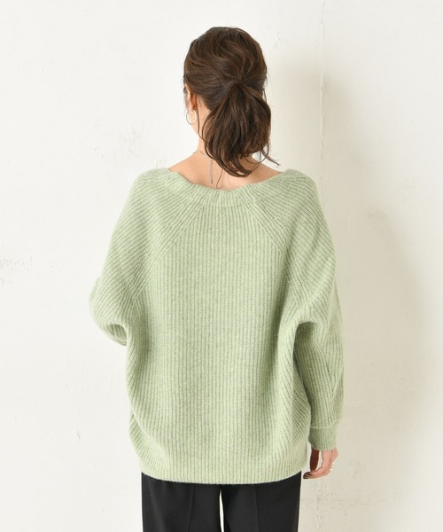 DouDou（ドゥドゥ）の「片畦Vプルオーバー（ニット/セーター・レディース・ベージュ/ブラウン/グリーン・FREE）」の5枚目の写真