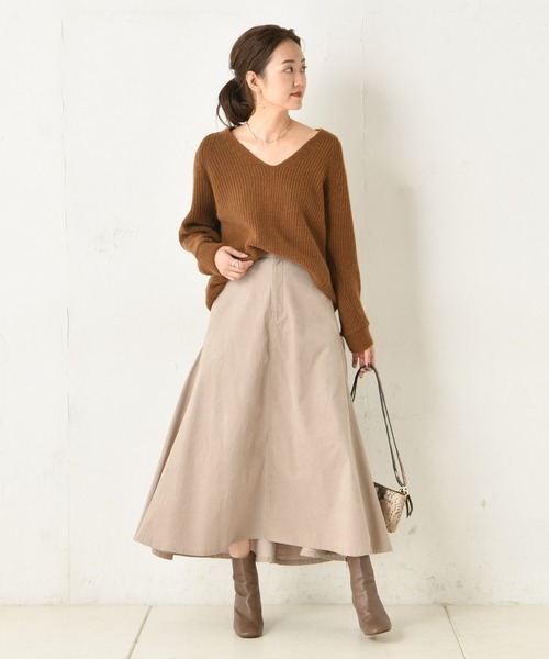 DouDou（ドゥドゥ）の「片畦Vプルオーバー（ニット/セーター・レディース・ベージュ/ブラウン/グリーン・FREE）」の21枚目の写真