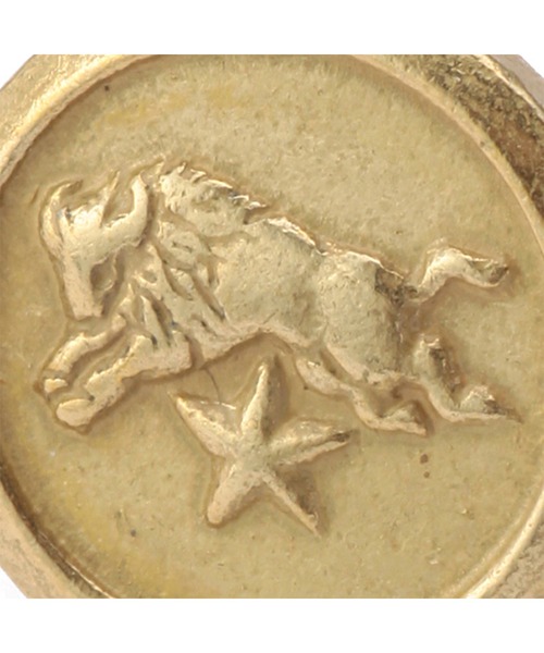 IL BISONTE(イルビゾンテ)の「IL BISONTE / ピンバッヂ(ブローチ/コサージュ・レディース・ゴールド・FREE)」の2枚目の写真