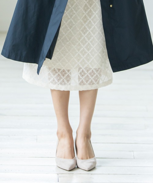 12Twelve Agenda（トゥエルブ　アジェンダ）の「異素材コンビアシメカットパンプス（パンプス・レディース・ベージュ/チャコールグレー・M）」の8枚目の写真