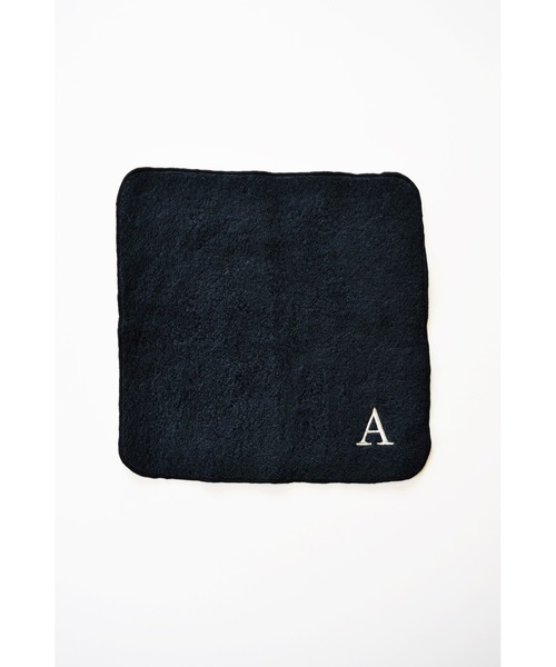 BIRTHDAY BAR（バースデイバー）の「アルファベット刺繍 タオルハンカチ ブラック（ハンカチ/ハンドタオル・レディース・Y/S/T/K/A/M/R/H/N/C・フリー）」の16枚目の写真