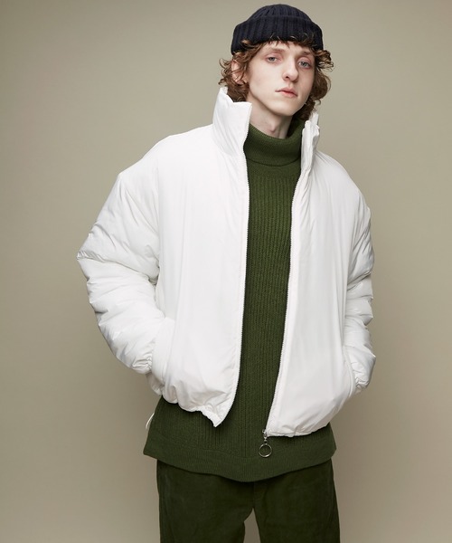 EMMA CLOTHES（エマクローズ）の「オーバーサイズ スタンドカラー リングZIP ストリング エコダウンジャケット EMMA CLOTHES（ダウンジャケット/コート・メンズ・ホワイト/ブラック/グレイッシュベージュ・FREE）」の11枚目の写真