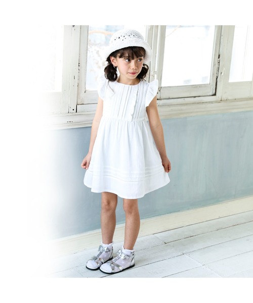 BeBe（ベベ）の「BeBe/コットン ボイルワッシャー レース フリル ワンピース 女の子 キュート ガーリー ノースリー  お出かけ 通園  通学  ベビー キッズ 子供 こども 子ども コットン ホワイト  80㎝ 90㎝ 100㎝ 110㎝ 120㎝ 130㎝ 140㎝ 150㎝（ワンピース・キッズ・ホワイト・140/90/110/100/120/130）」の4枚目の写真