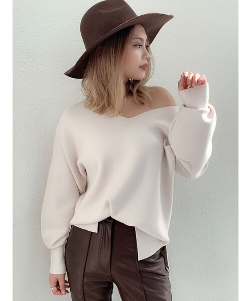 GYDA（ジェイダ）の「オフショル2WAY ニット トップス（ニット