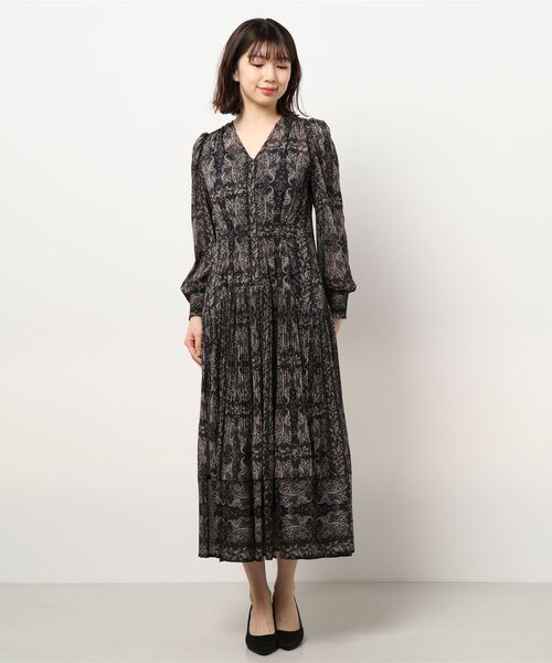 CELFORD（セルフォード）の「ペイズリーパネルワンピース