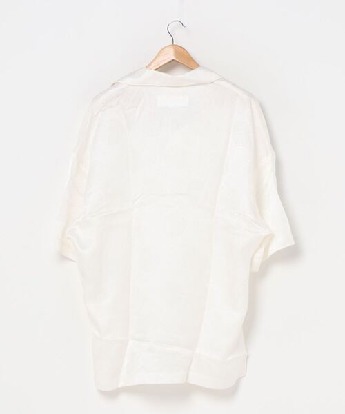 A.A.Spectrum（エーエースペクトラム）の「A.A.SPECTRUM SILK POLO AA20115001（ポロシャツ・メンズ・ホワイト・LARGE）」の2枚目の写真