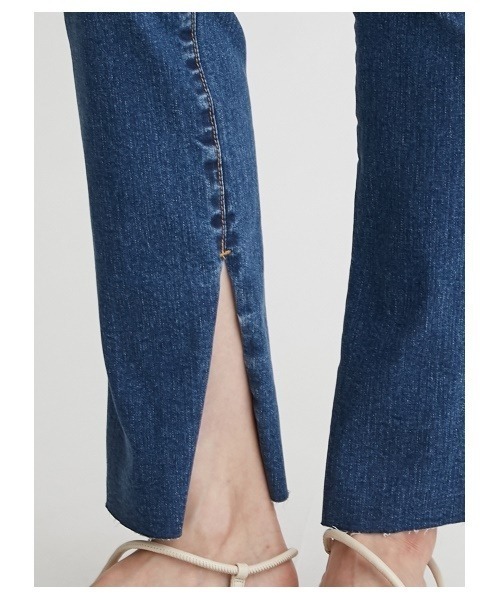 Mila Owen（ミラオーウェン）の「内スリットスキニーデニムパンツ（デニムパンツ・レディース・ブラック/ブルー/インディゴブルー・0/1/2）」の14枚目の写真