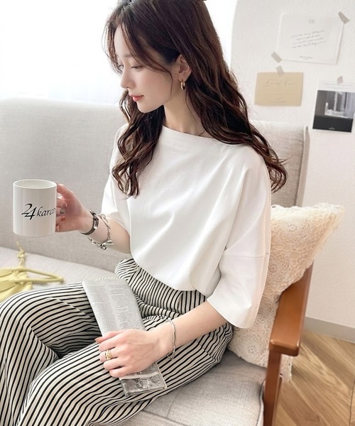 classicalelf(クラシカルエルフ)の「綿100%、さらり滑らか。華奢見せ、シンプルルーズプルオーバー(Tシャツ/カットソー・レディース・モカ/ブルー/ブラウン/ブラック/ホワイト/グレイッシュベージュ・MEDIUM/LARGE/X-LARGE/SMALL)」の18枚目の写真