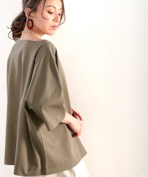 classicalelf(クラシカルエルフ)の「綿100%、さらり滑らか。華奢見せ、シンプルルーズプルオーバー(Tシャツ/カットソー・レディース・モカ/ブルー/ブラウン/ブラック/ホワイト/グレイッシュベージュ・MEDIUM/LARGE/X-LARGE/SMALL)」の20枚目の写真