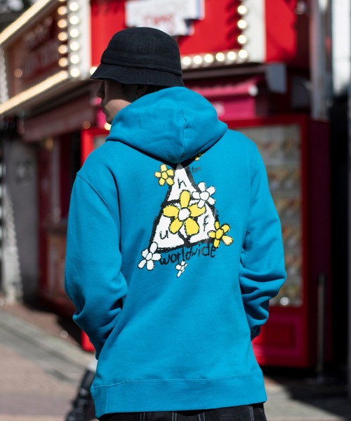 ぱふぅ HUF（ハフ）の「PUSHING DAISIES TT P/O HOODIE HUF ハフ スウェット