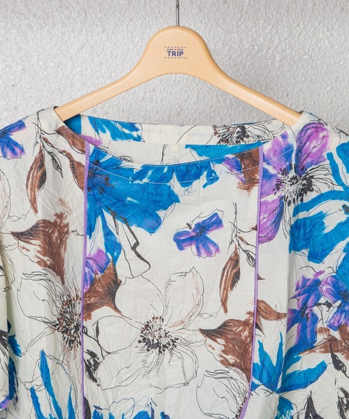 GGD（ジージーディー）の「HAVE A NICE TRIP / ハヴァナイストリップ　フラワーペインティングボリュームブルゾン（シャツ/ブラウス・レディース・イエロー/ブルー/グリーン・M/L）」の11枚目の写真