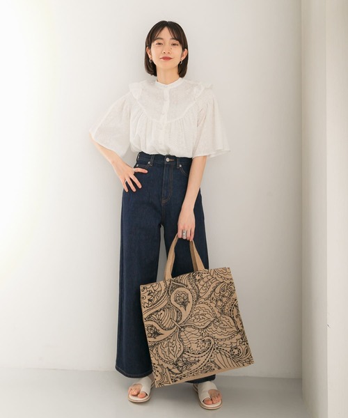 KBF（ケイビーエフ）の「プチフリルギャザーブラウス（シャツ/ブラウス・レディース・アイボリー/カーキ/ブラック・ONE）」の7枚目の写真