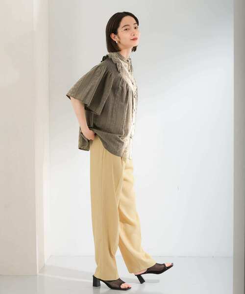 KBF（ケイビーエフ）の「プチフリルギャザーブラウス（シャツ/ブラウス・レディース・アイボリー/カーキ/ブラック・ONE）」の15枚目の写真