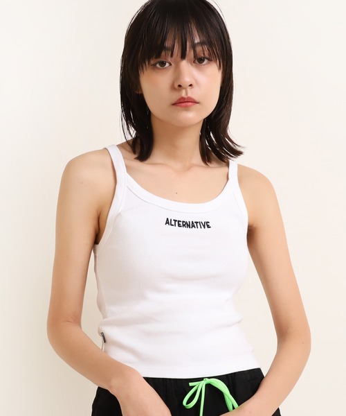 RNA（アールエヌエー）の「M1624 アメリカンスリーブ2wayキャミ（キャミソール・レディース・ホワイト/ブラック/キャメル/グリーン・MEDIUM）」の2枚目の写真