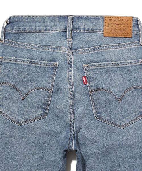 Levi's(リーバイス)の「721 HI RISE SKINNY ANKLE COOL MOJO(デニムパンツ・レディース・ライトインディゴブルー・29inch/28inch/27inch/25inch/23inch/24inch/26inch/30inch)」の6枚目の写真