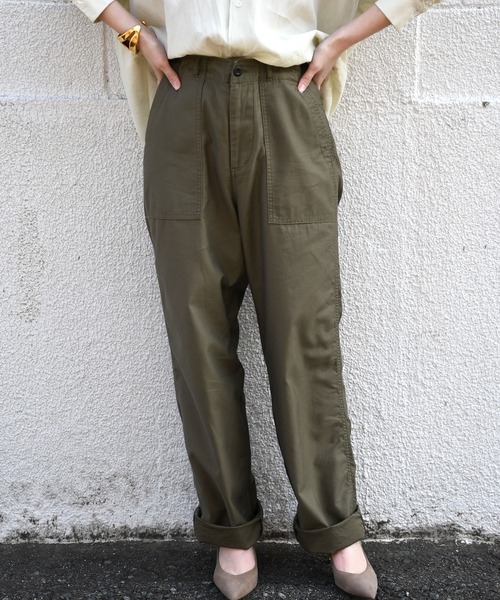 Johnbull(ジョンブル)の「【Kanoco × JOHNBULL】 コラボレーションベイカーパンツ(その他パンツ・レディース・ブラウン/オリーブ/ホワイト・SMALL/MEDIUM)」の5枚目の写真