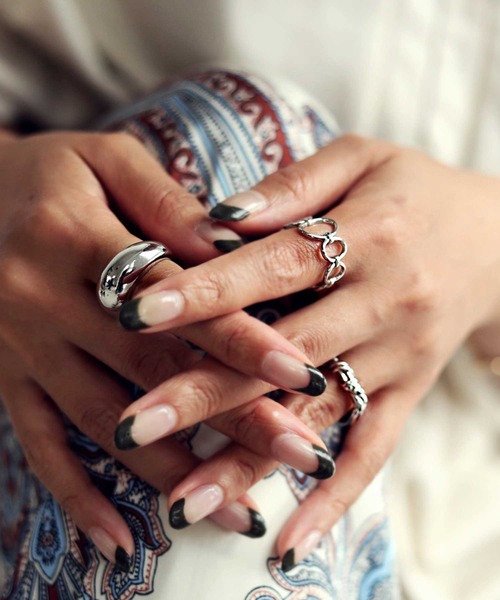 antiqua（アンティカ）の「デザイン3点リング（リング・レディース・シルバー/ゴールド・FREE）」の2枚目の写真