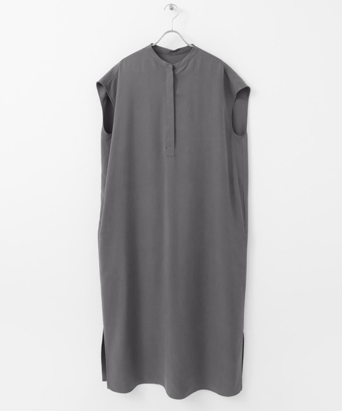 URBAN RESEARCH DOORS（アーバンリサーチドアーズ）の「リヨセルリネンワンピース（ワンピース・レディース・ベージュ/グリーン/チャコールグレー・ONE）」の9枚目の写真