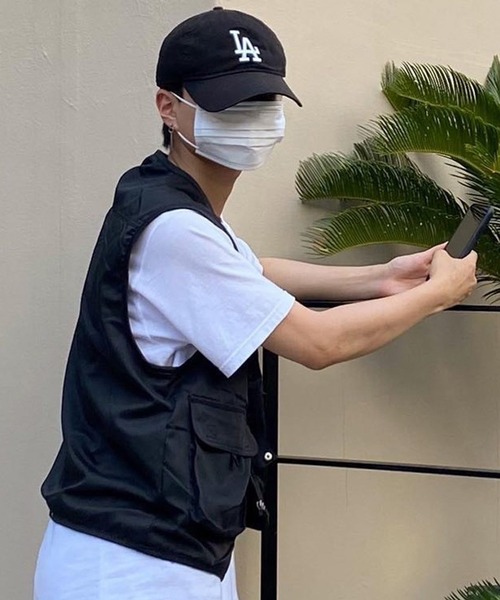 8(eight)(エイト)の「フィッシングベスト(ベスト・メンズ・チャコールグレー/ベージュ/カーキ/ダークグレー/チャコール・MEDIUM/X-LARGE/LARGE/XX-LARGE)」の2枚目の写真