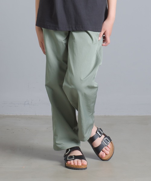 OMNES Another Edition（オムネス アナザーエディション）の「キッズ 高密度ツイルベイカーパンツ（その他パンツ・キッズ・ブラック/アイボリー/ライトカーキ・100/110/120/130/140）」の12枚目の写真